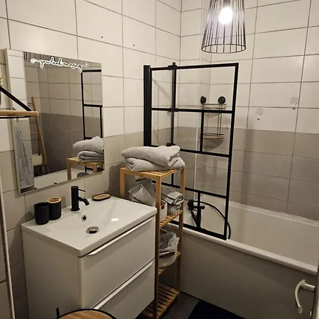 Apartment A&m Games And Charleville-Mezieres